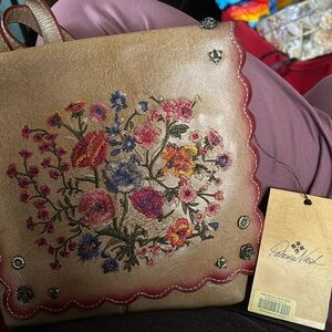 Women’s purse
